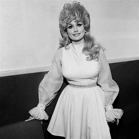 Dolly Parton Young Photos: See the Country Star。